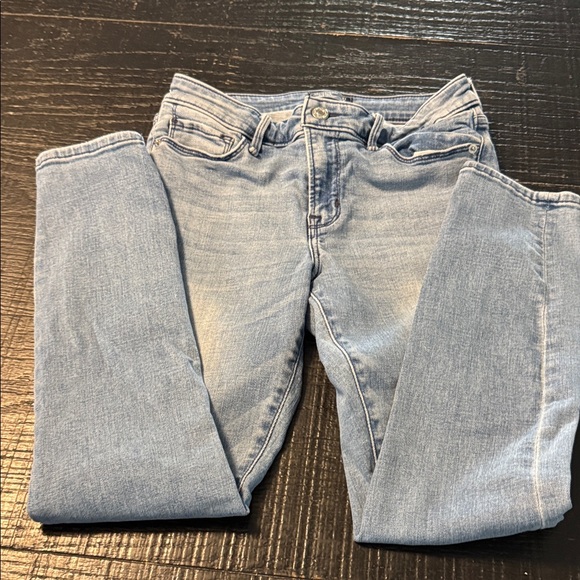 Abercrombie & Fitch Light Blue Straight Leg Jeans - Picture 2 of 5